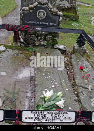 Rob Roys grave, Balquhidder - Robert "" Rob Roy MacGregor Foto Stock