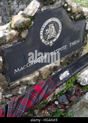 Rob Roys grave, Balquhidder - Robert "" Rob Roy MacGregor