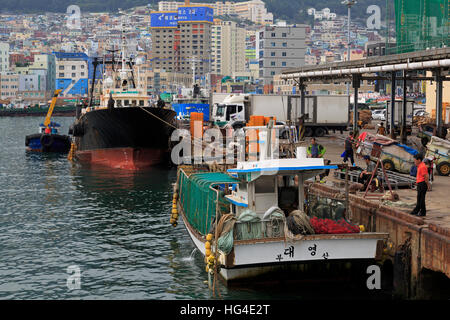 Mercato del Pesce, Nampo distretto, Busan, Corea del Sud, Asia Foto Stock