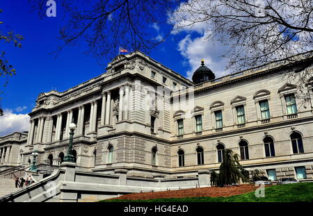 Washington, DC - Aprile 9, 2014: l'edificio di Jefferson, un Beaux Arts capolavoro, ospita gli archivi della Biblioteca del Congresso * Foto Stock