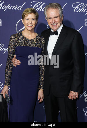3 gennaio 2017 - Palm Springs Annette Bening e Warren Beatty frequentare la ventottesima annuale di Palm Springs International Film Festival Film Awards Gala. Foto Stock