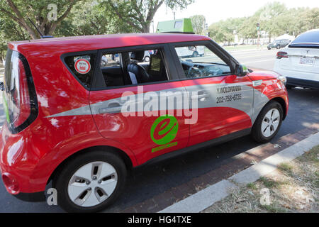 Il veicolo elettrico taxi (VE) in taxi - Washington DC, Stati Uniti d'America Foto Stock