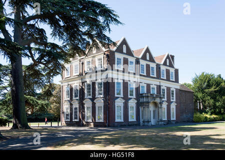 Boston Manor House, Boston Manor Park, Brentford, London Borough di Hounslow, Greater London, England, Regno Unito Foto Stock