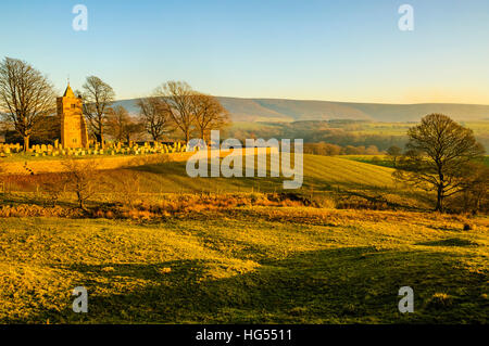 La Chiesa di Cristo, noto come dei Pastori della Chiesa, all over Wyresdale nella foresta di Bowland Lancashire Inghilterra sera Foto Stock