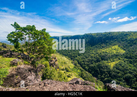 Vista sulle montagne lungo la strada Sogeri, Port Moresby, Papua Nuova Guinea, Pacific Foto Stock