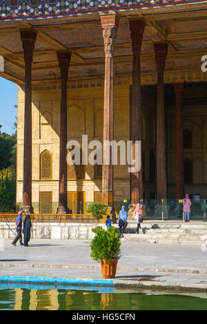 Chehel Sotun (Chehel Sotoun) (40 colonne) Palace, Isfahan, Iran, Medio Oriente Foto Stock