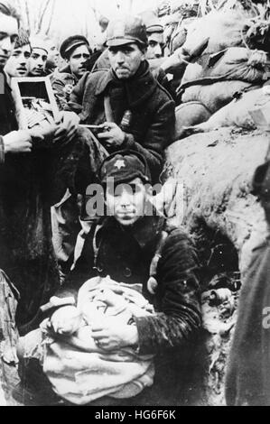 La foto della propaganda nazista mostra le truppe del fronte popolare (Frente Popular) durante la guerra civile spagnola in Spagna, febbraio 1937. Fotoarchiv für Zeitgeschichtee - NESSUN SERVIZIO DI CABLAGGIO - | utilizzo in tutto il mondo Foto Stock