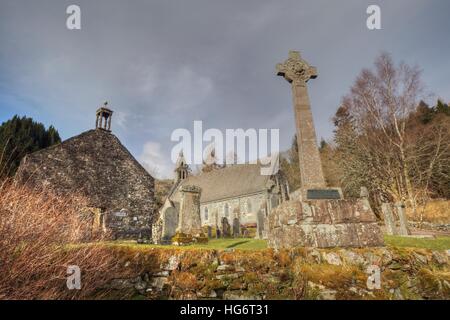 Balquhidder Church,Sterling,Scozia, Regno Unito - Rob Roy MacGregors rosso luogo di riposo Foto Stock