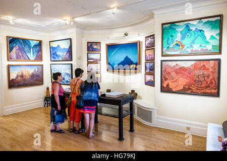 New York City, NY NYC, Manhattan, Upper West Side, Nicholas Roerich Museum, museo d'arte, gallerie d'arte, collezione di esposizioni, Himalayas pa Foto Stock