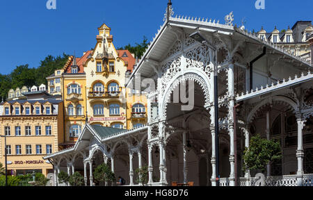 Repubblica Ceca Karlovy Vary Colonnade Spa Town Karlsbad Czechia Foto Stock