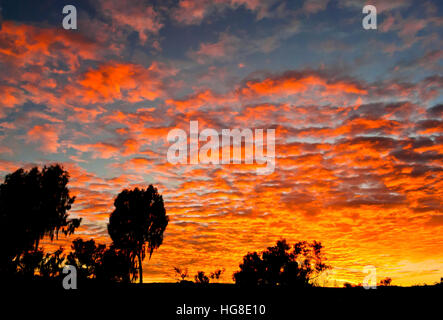 Tramonto nuvoloso Foto Stock