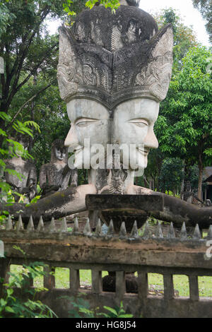 La Sala Kaew Ku Sculpture Park vicino alla città di Nong Khai in Isan nel nord-est della Thailandia al confine con il Laos Foto Stock