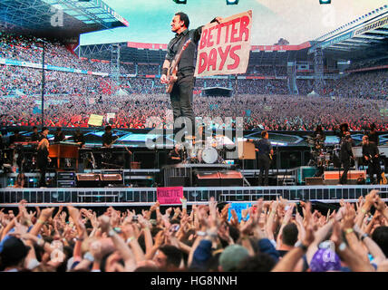 Gijon Asturie, Spagna. Giugno 26, 2013. Bruce Springsteen, il Boss, in concerto con la E Street Band, in Molinón stadio. Il nord della Spagna Foto Stock