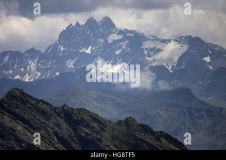 Luftbild: Schruns, Montafon, Vorarlberg, Oesterreich. Foto Stock