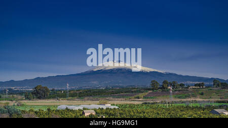 Le pendici meridionali del Monte Etna, Catania, Sicilia, Italia. Foto Stock