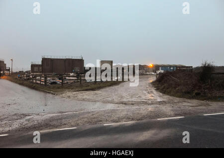 Rampisham, Dorset, Regno Unito. Il 6 gennaio 2017. Piani per la costruzione di un impianto fotovoltaico a Rampisham giù, una zona protetta di acido raro prateria di importanza nazionale, sono state archiviate dal British Solar energie rinnovabili. L'applicazione da parte della società per il 76-ettaro (187-acro) solar farm, vicino a terra originariamente utilizzato come un trasmettitore radio stazione, è stato originariamente approvato dal West Dorset District Consiglio nel dicembre 2014. Immagine: Graham Hunt/Alamy Live News. Foto Stock