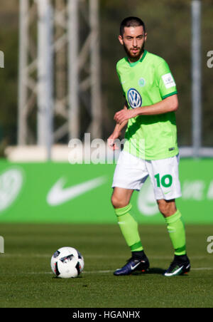 Murcia, Spagna. Il 7 gennaio, 2017. Wolfsburg's Yunus Maldi in azione durante il soccer amichevole tra VfL Wolfsburg e SC Heerenveen in Murcia, Spagna, 7 gennaio 2017. Foto: Pascu Mendez/dpa/Alamy Live News Foto Stock