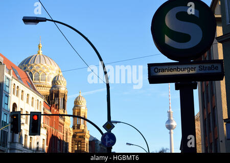 S-Bahn Oranienburger Straße, Berlin Mitte Foto Stock