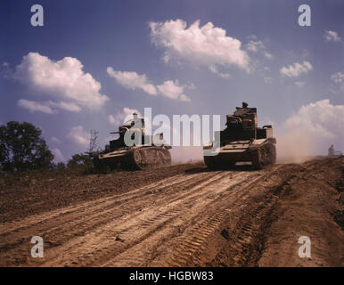 Giugno 1942 - M3 Stuart carri armati leggeri a Fort Knox, Kentucky. Foto Stock