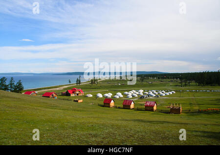 Blue Pearl Tourist Camp vicino al lago Khovsgol. Foto Stock