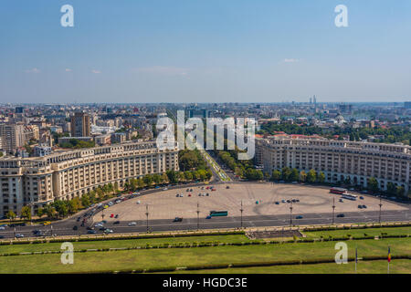 La Romania, Bucarest City, Unirii Boulevard dal palazzo del parlamento Foto Stock