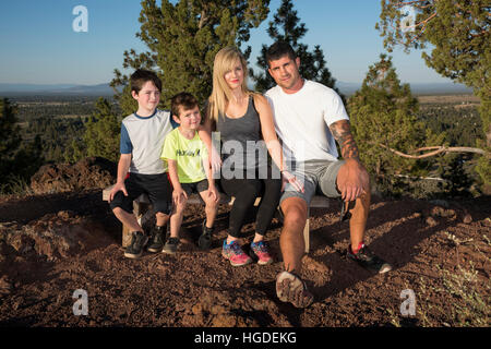 Oregon, Deschutes County, piegare, Ritratto di famiglia Foto Stock