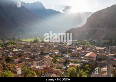 Rovine Inca complesso in Ollantaytambo, Foto Stock