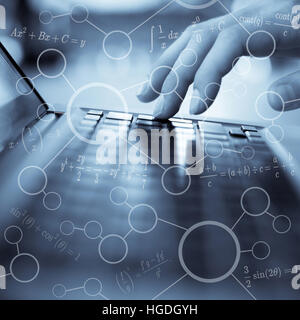 Le formule di matematica, elevato concetto di istruzione Foto Stock