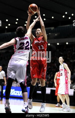 Tokyo, Giappone. Il 7 gennaio, 2017. È Megumi Shinohara (RedWave) Basket : tutto il Giappone Campionato di basket 2017 donna semi-finale match tra Chanson V-Magic 57-64 FUJITSU RedWave al 1° Yoyogi palestra a Tokyo in Giappone . © AFLO SPORT/Alamy Live News Foto Stock