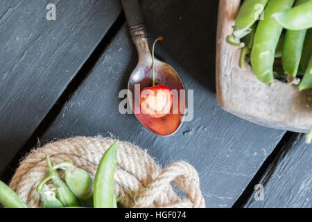 Amore cibo sano o idea di san valentino Foto Stock