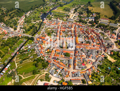 Vista aerea, Neukalen Town Center, Meclemburgo Lake Plateau, Meclemburgo-Pomerania Occidentale, Germania Foto Stock