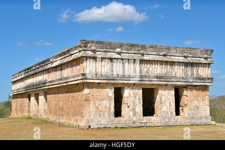 Casa delle tartarughe, Casa de las Tortugas, antica città maya di Uxmal, Yucatan, Messico Foto Stock