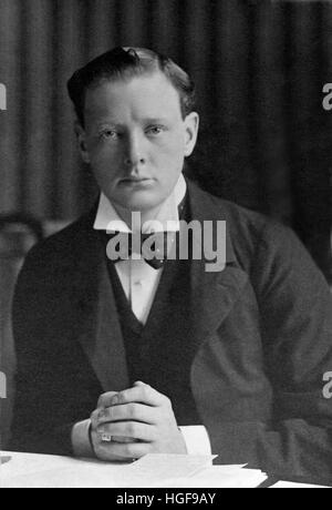 1900 Churchill eletto mp conservatore per Oldham. Età 25. Il suo primo anno in Parlamento Foto Stock