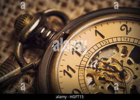 Vintage vecchio orologio da tasca Foto Stock