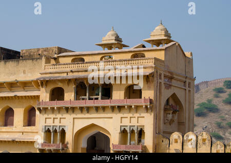 Costruzione Istorical Ambra fort dell architettura storica,,una costruzione,giallo,l'india,jaipur,l'architettura,edificio Foto Stock