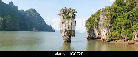 Baia di Phang Nga, Isola di James Bond in Thailandia Foto Stock