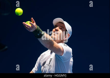 Melbourne, Australia. Decimo gen, 2017. Andy Murray di Gran Bretagna partecipa a una sessione di formazione in anticipo degli Australian Open 2017 a Melbourne Park a Melbourne, Australia. L'Australian Open 2017 si svolgerà a Melbourne Park da Gen 16 al 29 gennaio. © Bai Xue/Xinhua/Alamy Live News Foto Stock