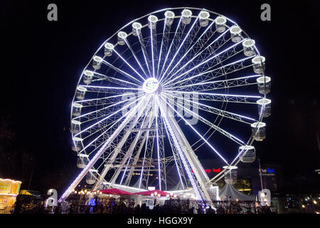 Birmingham grande ruota, Centenary Square, Broad Street, Birmingham, West Midlands, England, Regno Unito Foto Stock