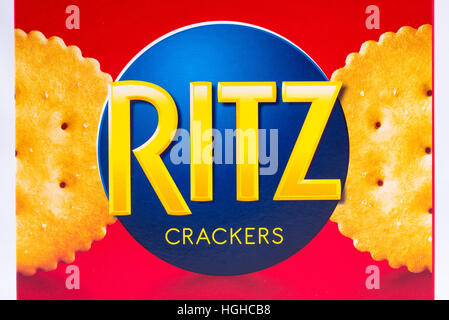 LONDON, Regno Unito - 4 gennaio 2017: una inquadratura ravvicinata del Ritz Cracker il logo del marchio, il 4 gennaio 2017. Foto Stock