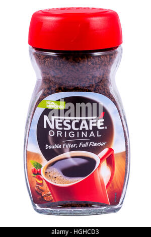 LONDON, Regno Unito - 4 gennaio 2017: un vaso del Nescafe caffè originale su uno sfondo bianco. Il marchio Nescafe è di proprietà di Nestlé. Foto Stock
