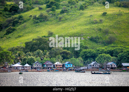 Komodo Village nel Parco Nazionale di Komodo, Indonesia. Foto Stock