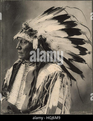 Cava di Capo Horn Bear, Sioux - 1898 Congresso indiano - Photo : Frank A. Rinehart Foto Stock