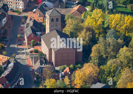 Vista aerea, chiesa, Übach-Palenberg, Übach-Palenberg, Kreis Heinsberg, Renania settentrionale-Vestfalia, Germania, Europa, antenna, antenna, Foto Stock