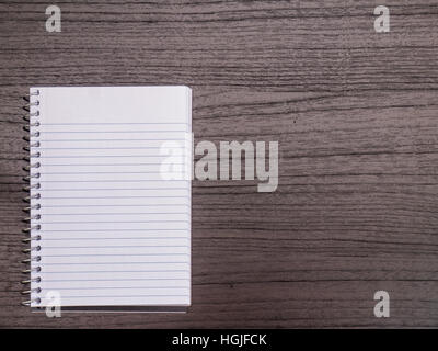 Scrivania di legno scuro e bianco per notebook a spirale Foto Stock
