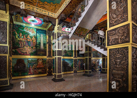 Buddista e dipinti murali, Kande Viharaya tempio, Aluthgama, provincia occidentale, Sri Lanka Foto Stock