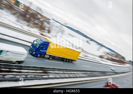 Volvo Truck su autostrada Tedesca, Baviera, Foto Stock