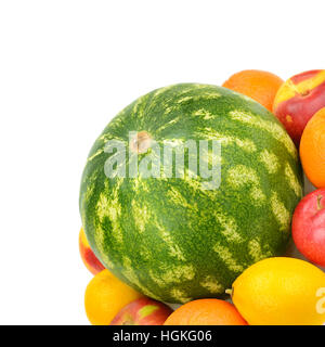 Anguria e set di frutta isolato su uno sfondo bianco Foto Stock