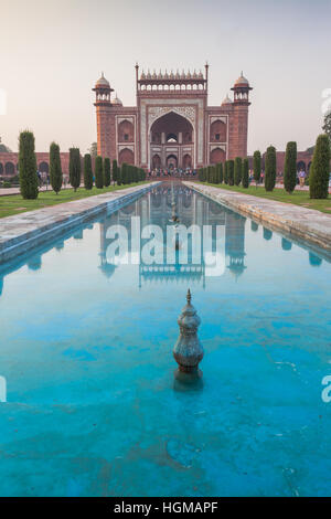 La voce costruzione del Taj Mahal, Agra India Foto Stock