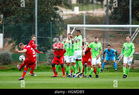 La Manga, Spagna. Il 10 gennaio, 2017. Fase invernale 2017. Partita amichevole tra VFL Wolfsburg vs FC Sion in La Manga Club. © ABEL F. ROS/Alamy Live News Foto Stock