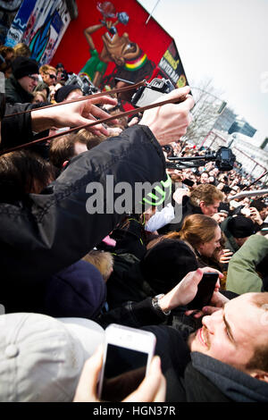 David Hasselhoff in visita a Berlino nel 2013 per protestare contro la demolizione di un tratto di una delle restanti parti del muro di Berlino. Foto Stock